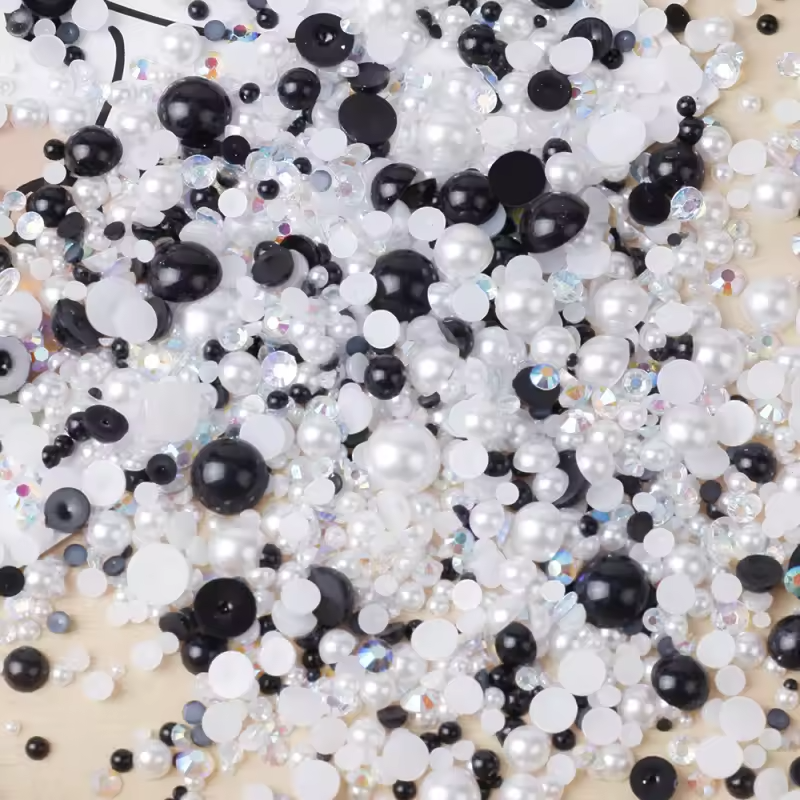 Monochrome Pearl Mix